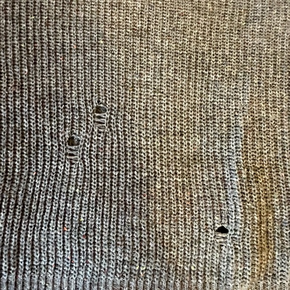 Distressed Sweater - Picture 4 of 11